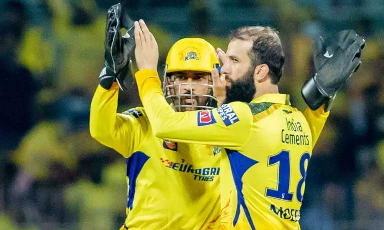 Moeen Ali commends the remarkable leadership qualities of India's great, MS Dhoni