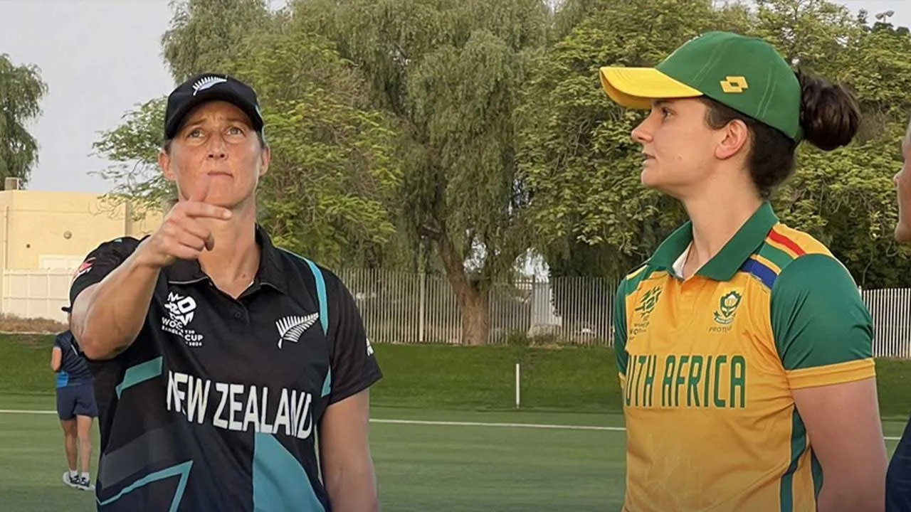 South Africa choose field first after winning toss