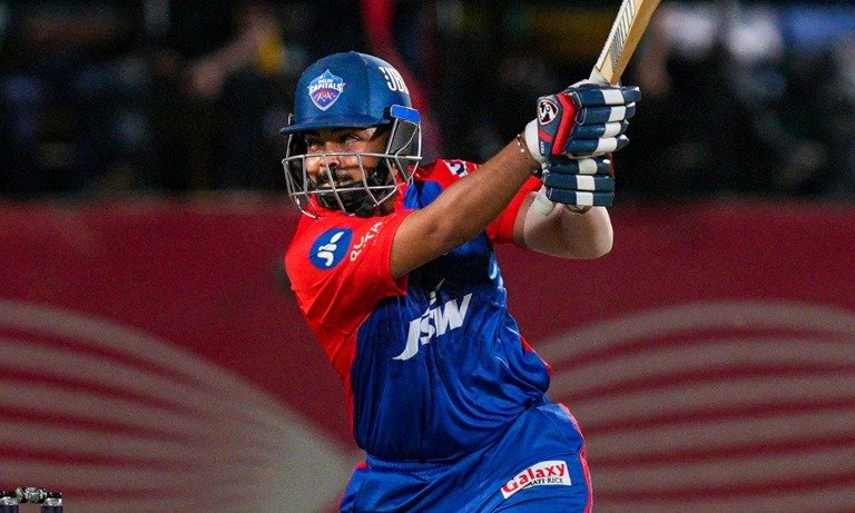 'If you're not in form, you can't keep your place,' - Amre on Prithvi Shaw