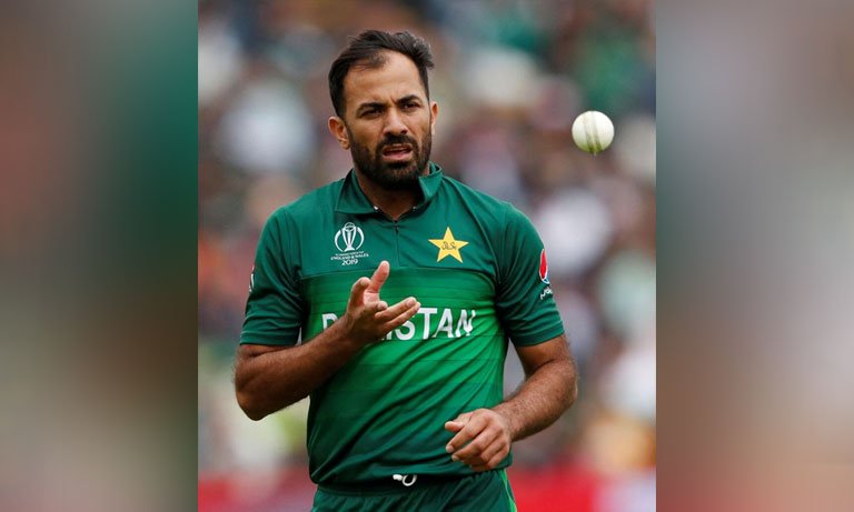Wahab Riaz and Razzaq axed from the selection panel after Pakistan's T20 World Cup debacle