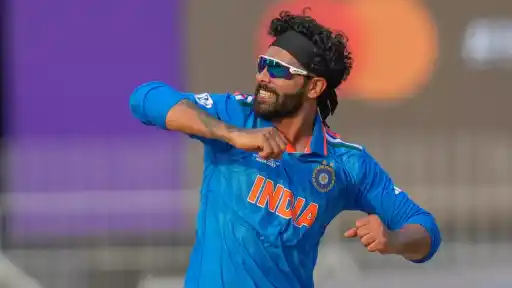 Ravindra Jadeja Spin's the Chennai Web on Australia