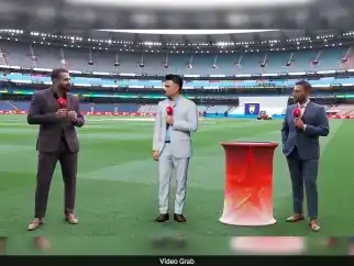 Manjrekar Loses Cool in Fiery Clash with Pathan Over Jaiswal's Run-Out on Day 2 of Boxing Day Test! [Watch Video]