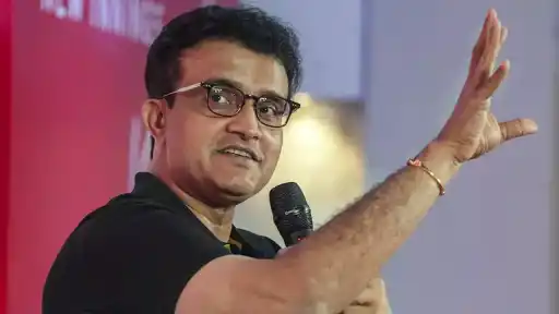 Former India captain Sourav Ganguly narrowly escaped an accident on the Durgapur Expressway when a truck hit his vehicle.