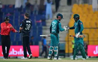 1st ODI of the Tri Series, Pakistan and New Zealand