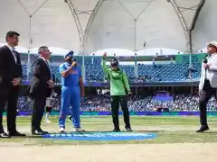 india-vs-pakistan-live-score-champions-trophy-2025-pakistans-mohammad-rizwan-wins-the-toss-and-chooses-to--01.webp