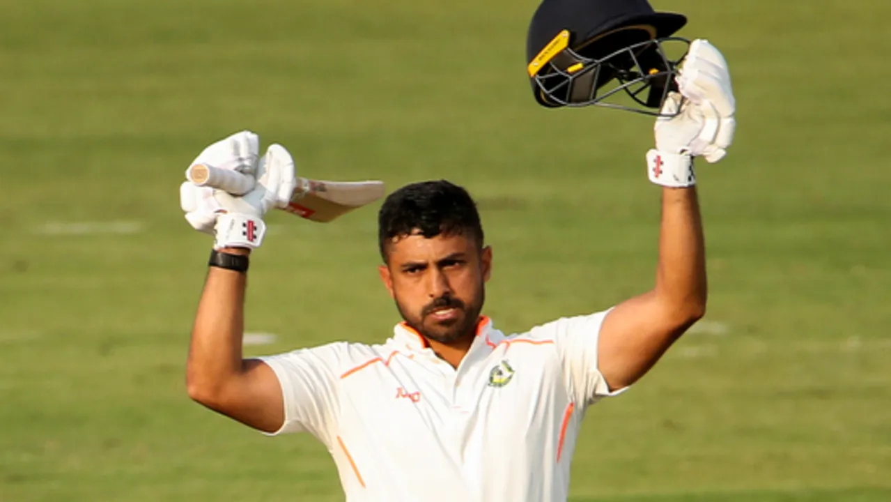 Karun Nair Smashes His 9th Century to End a Fantastic Season in Ranji Trophy Final