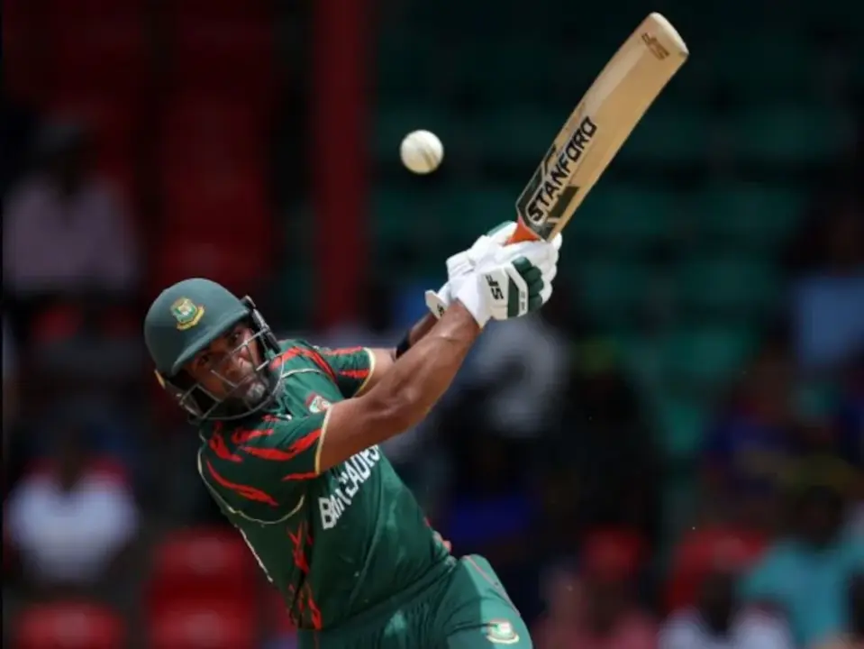Bangladesh's Mahmudullah has announced his retirement from international cricket.