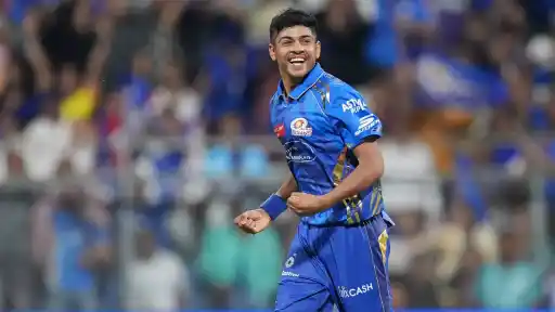 Mumbai Indians' left-arm pacer Ashwani Kumar made history with a sensational 4/24 on his IPL debut against KKR. Fans on Twitter erupted with reactions to his stunning performance.