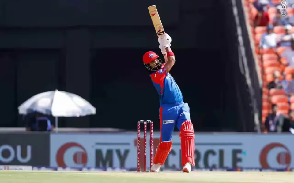 KL Rahul becomes the fastest Indian to reach 200 sixes in IPL history.