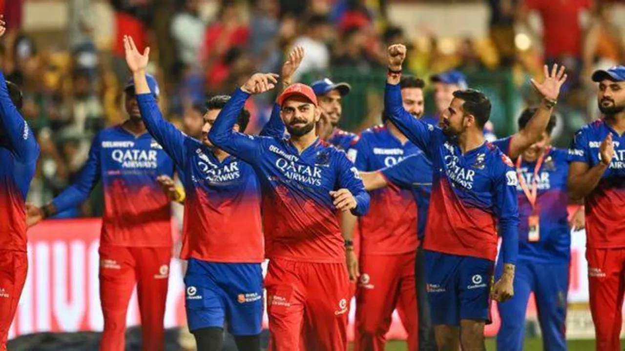 Top teams with best powerplay bowling performances in IPL 2025