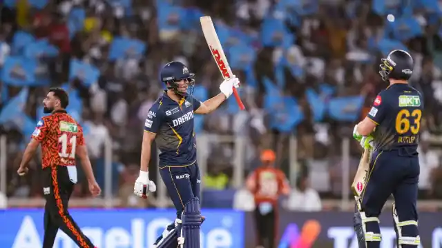 Gujarat Titans vs Sunrisers Hyderabad