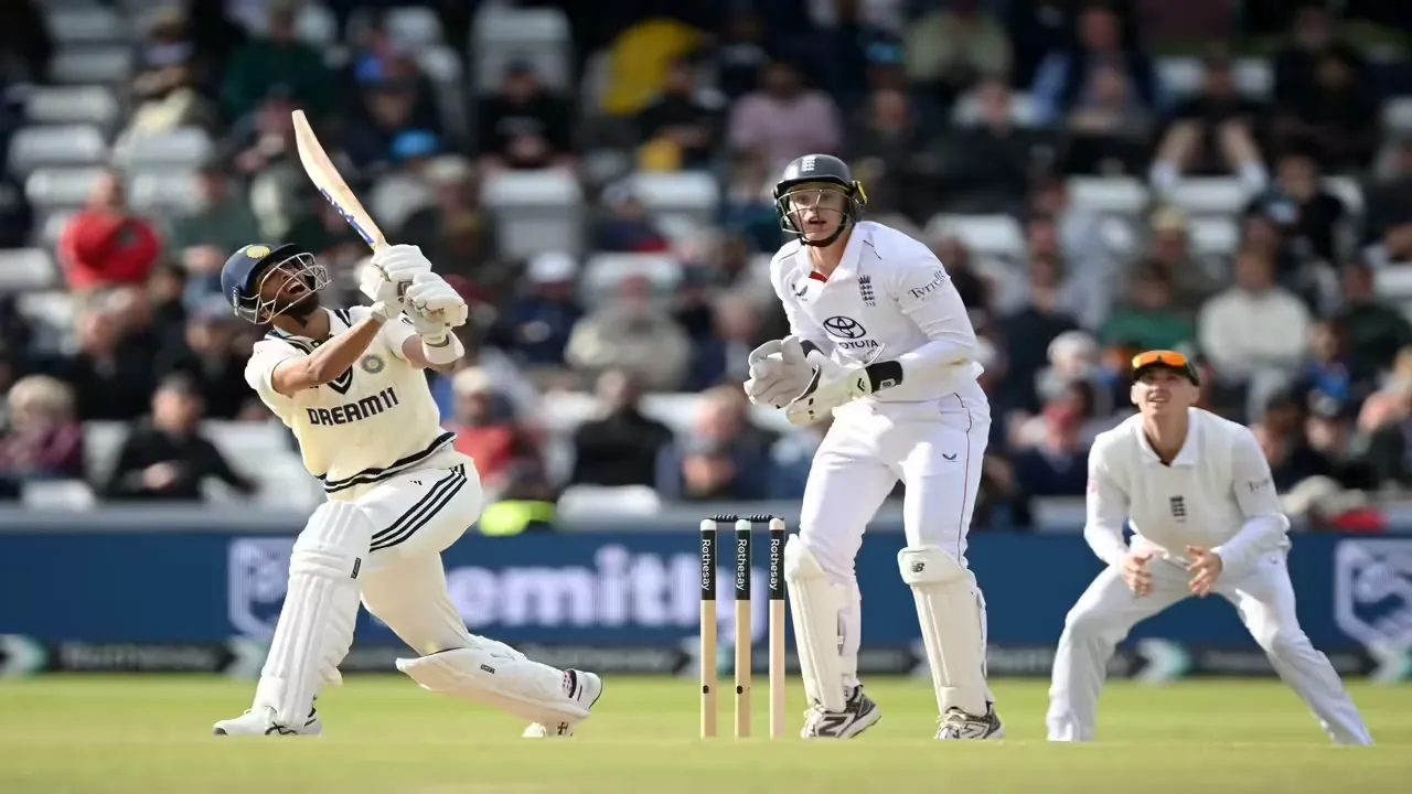 Prasidh Krishna falls after Brook’s banter