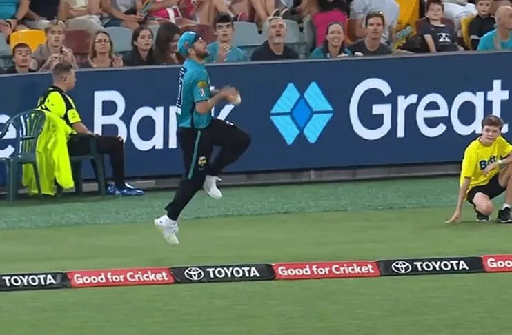 MCC to ban acrobatic catch