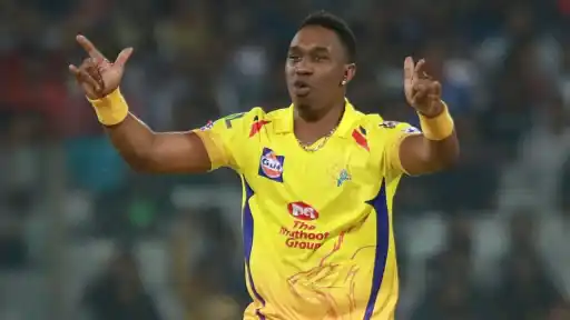 Top 5 players with most catches in T20s