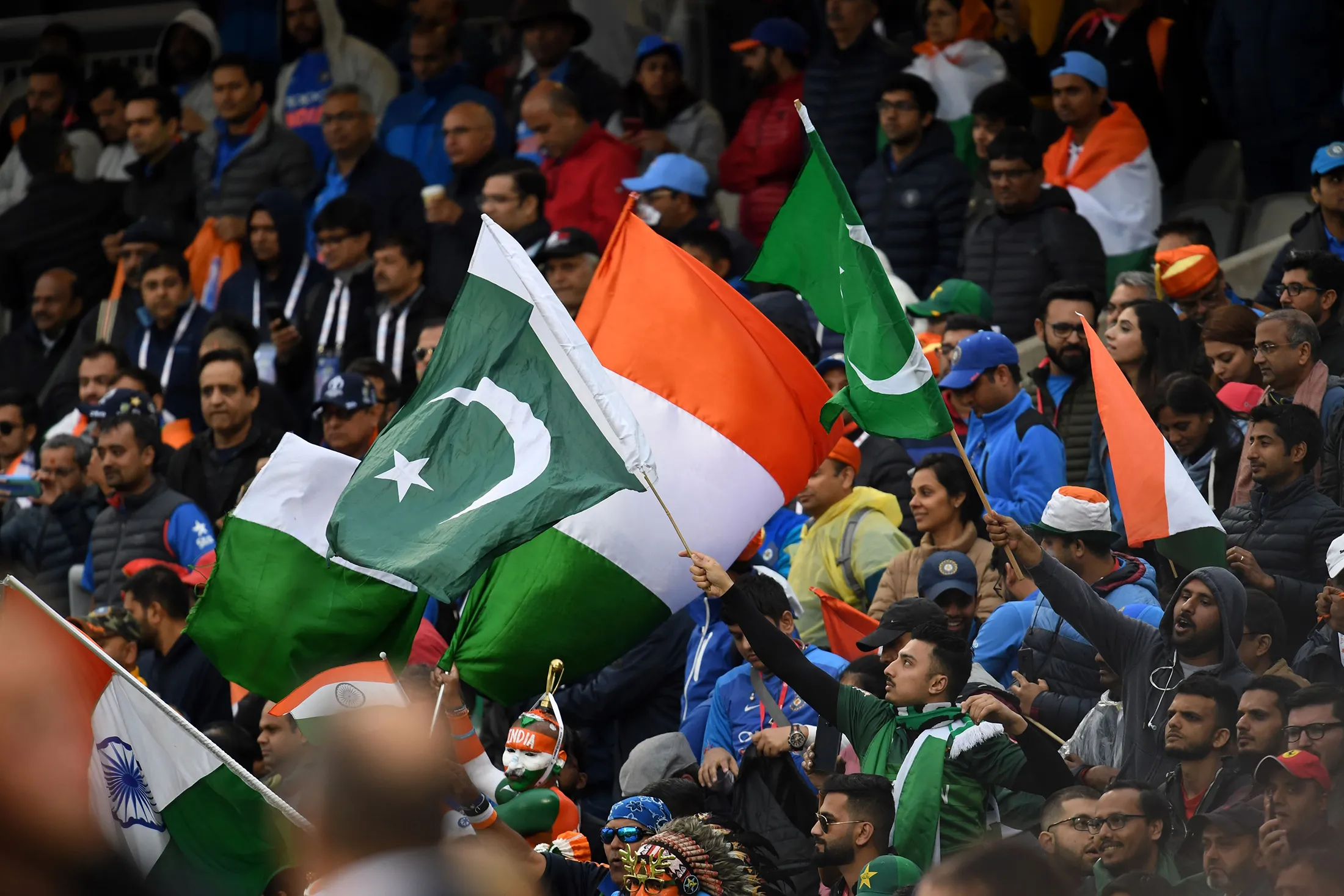 Cricket-Fans-Gear-Up-for-India-vs-Pakistan-match.webp