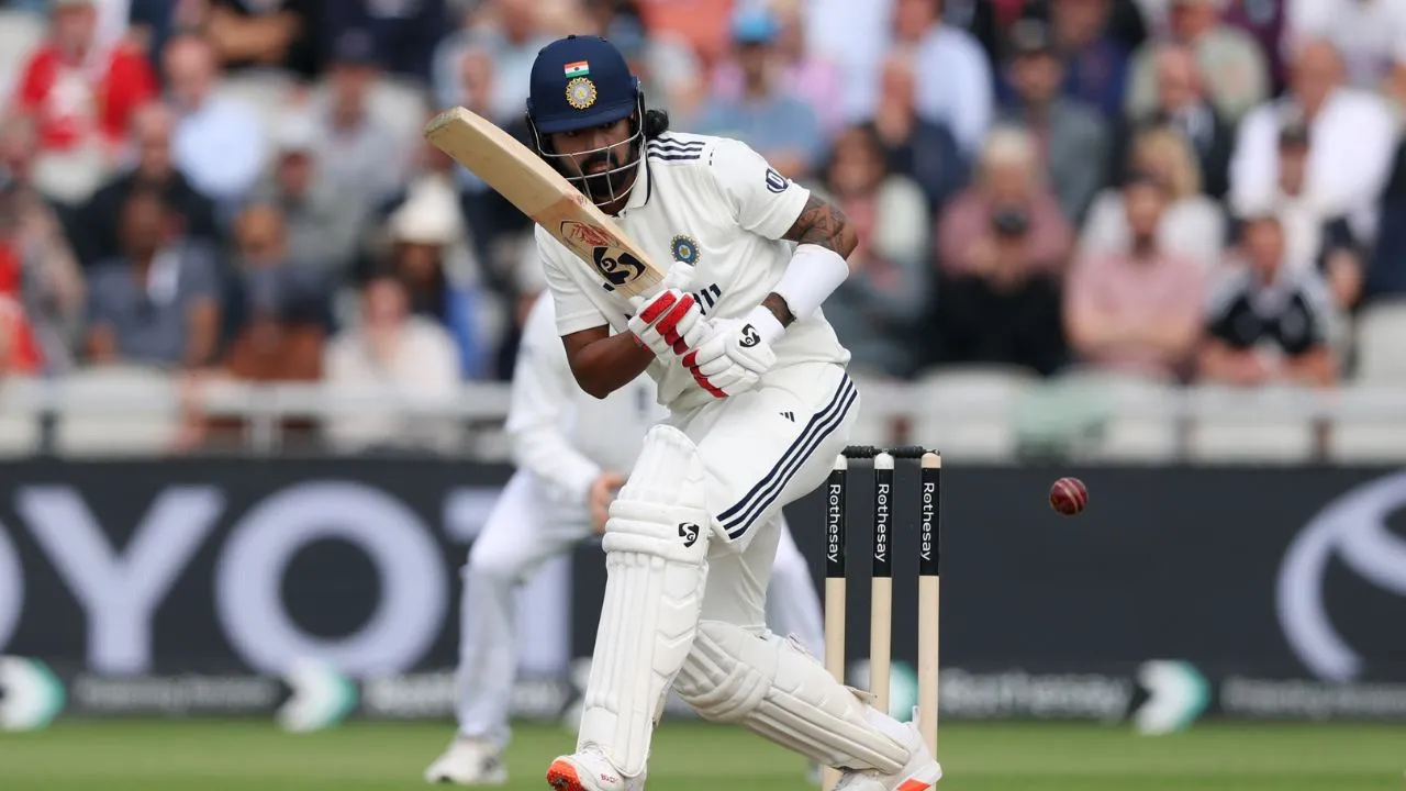 KL-Rahul-1000-Test-runs-in-England.webp