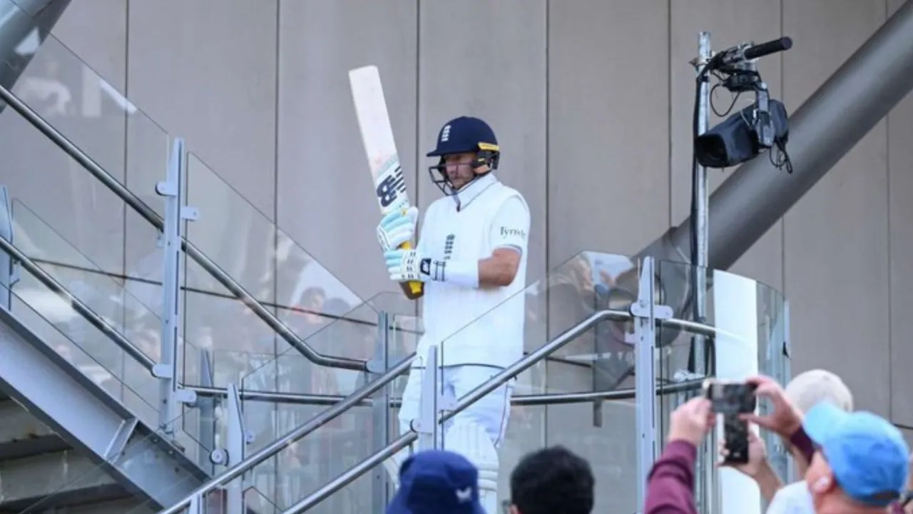 Former Australia star highlights Joe Root's specialty. 