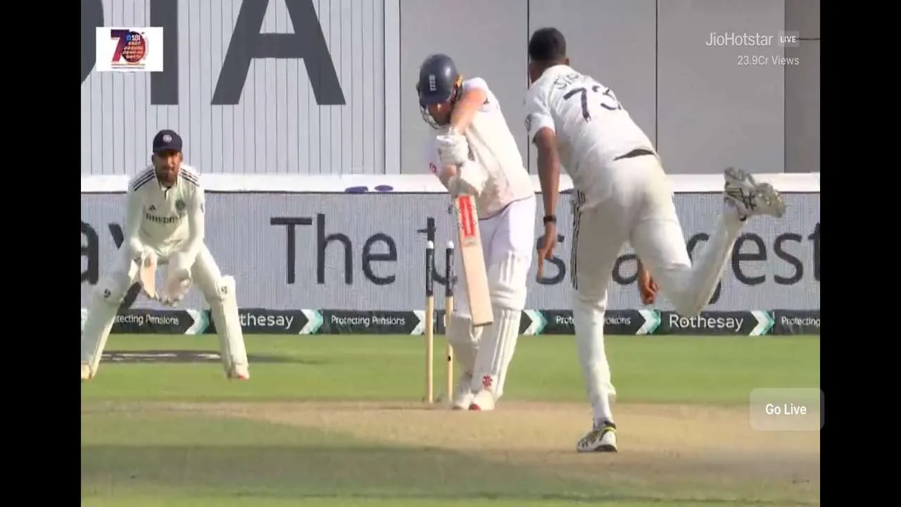 Mohammed-Siraj-bowled-Chris-Woakes.webp