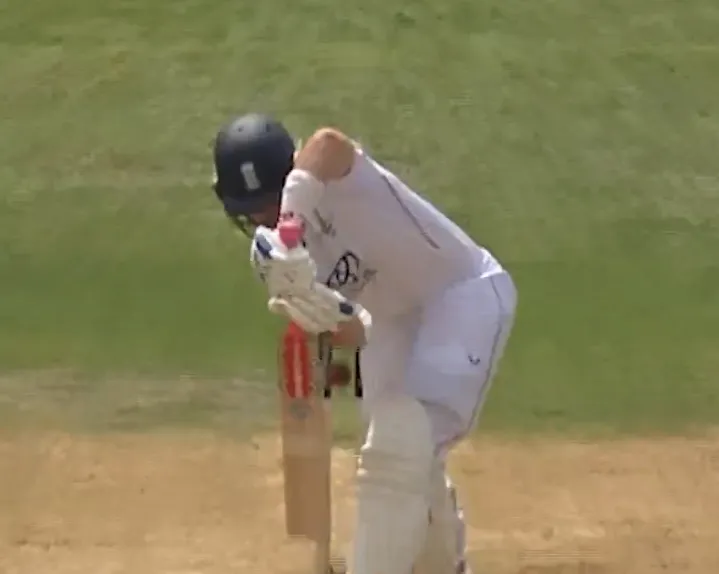 Ollie Pope bowled out 