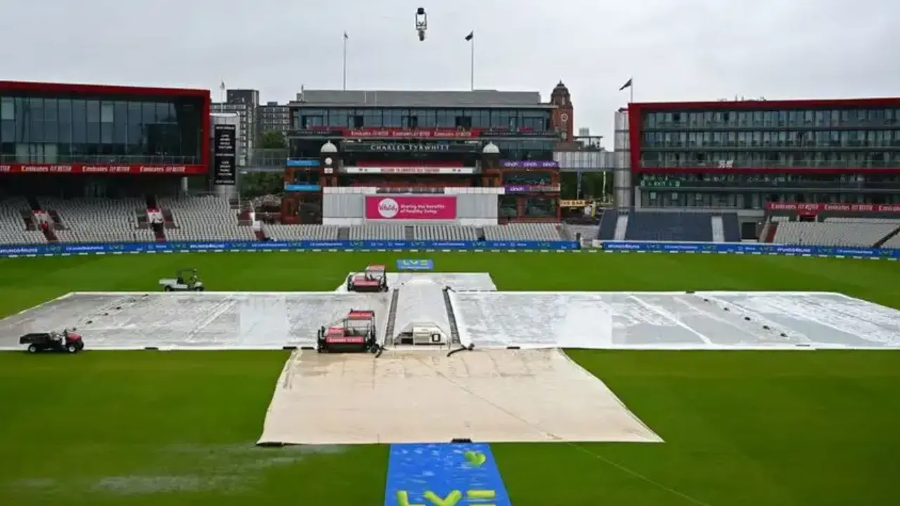 Weather Forecast and Pitch Report of Old Trafford