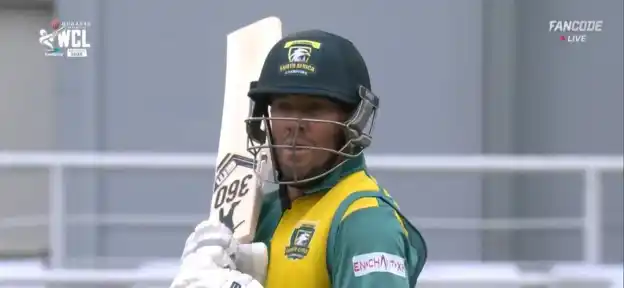 AB de Villiers Rolls Back the Years with Blazing 28-Ball Fifty at 41
