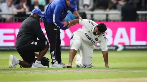 Rishabh Pant injured