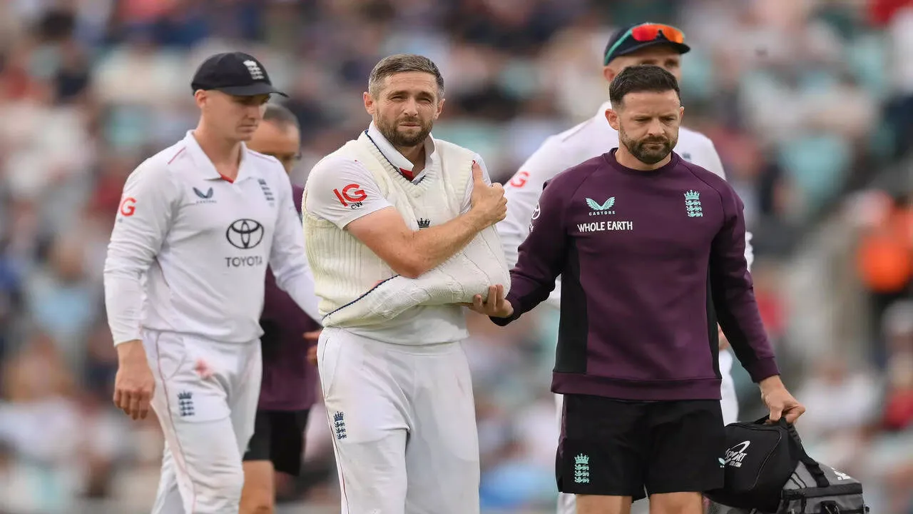 Chris Woakes is unlikely to bat in England’s first innings of the fifth Test against India