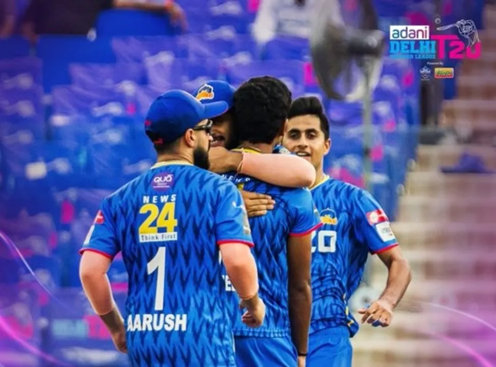 Purani Delhi-6 crush West Delhi Lions by a massive 15 runs