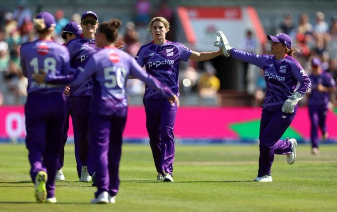 Northern Superchargers Women crush Oval Invincibles Women