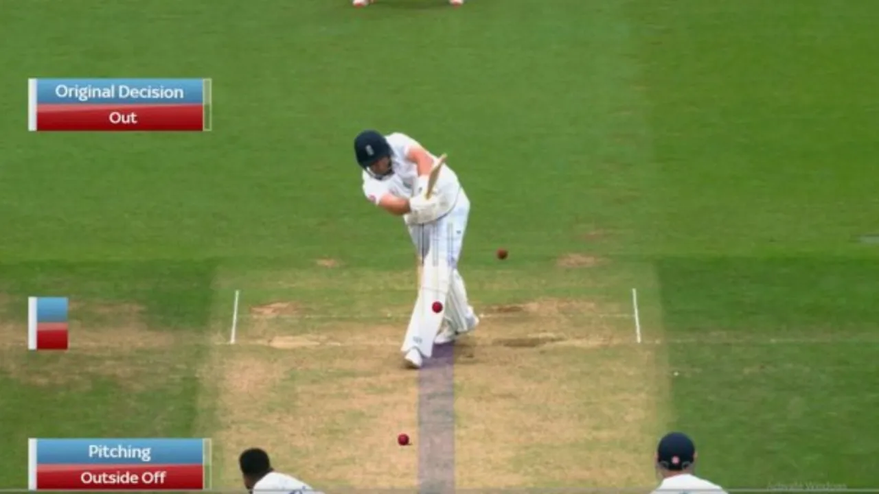 Mohammed Siraj traps Jamie Overton LBW. 