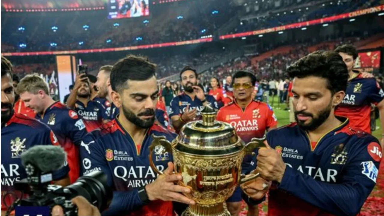 MO Bobat explains story of Rajat Patidar becoming RCB captain. 