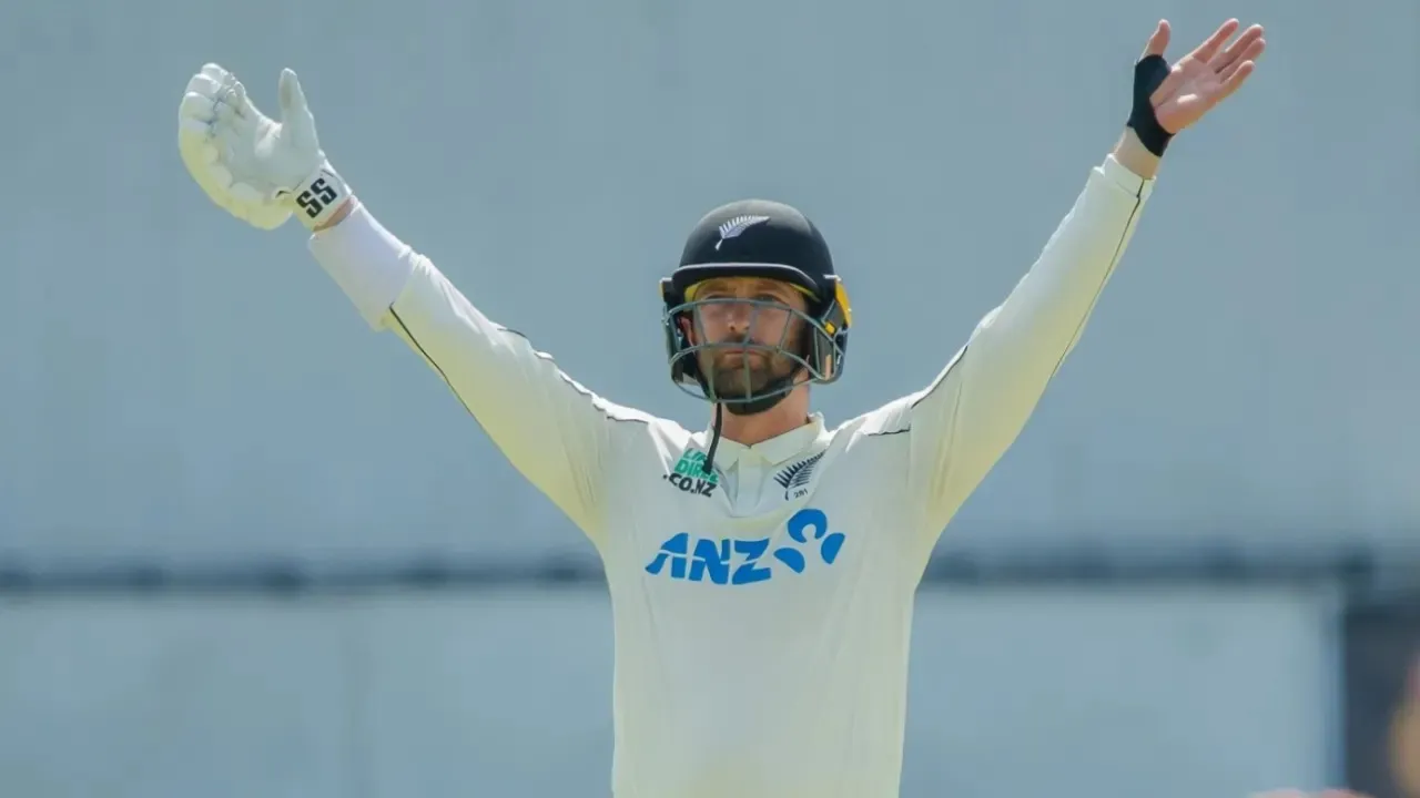 Devon Conway ends century drought as New Zealand tighten grip in Bulawayo Test