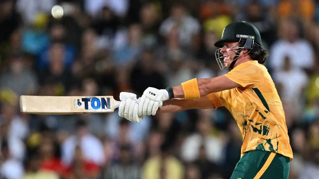 AB de Villiers applauds Brevis’s record ton, calls CSK signing a masterstroke