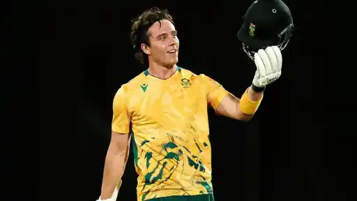 Dewald-Brevis-T20I-century.webp
