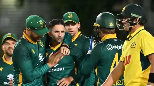 Keshav-Maharaj-fifer-guides-South-Africa-to-thrash-Australia.webp