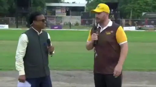 Aaron Finch shocks fans with hilarious act in T10 Tennis League. 