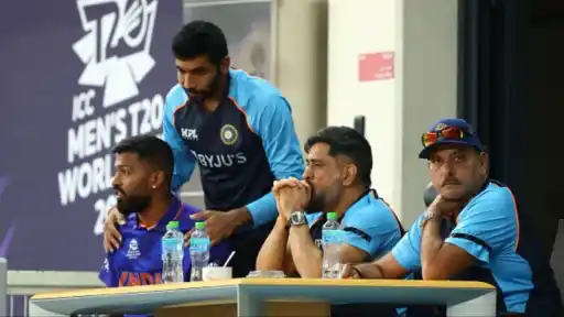 MS Dhoni to become India's mentor for T20 World Cup 2026?