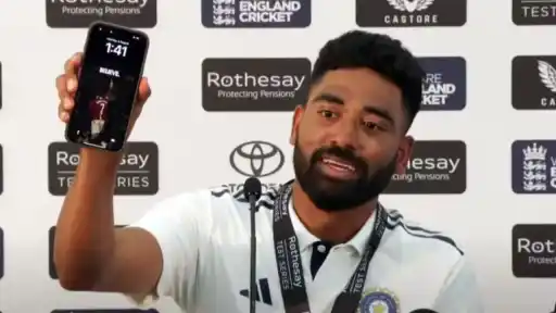 Mohammed-Siraj-is-a-big-fan-of-football-star-Cristiano-Ronaldo.webp