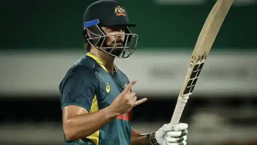Tim-David-(Australia)-vs-South-Africa.webp