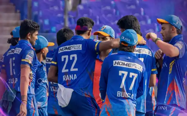North Delhi Strikers crush Purani Delhi-6 by 27 runs