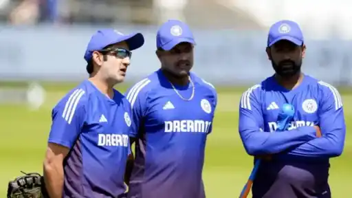 _Nayar-has-rejoined-Kolkata-Knight-Riders-.webp
