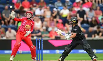 Welsh Fire Women lost to Manchester Originals Women in the Hundred women's 2025 match 12