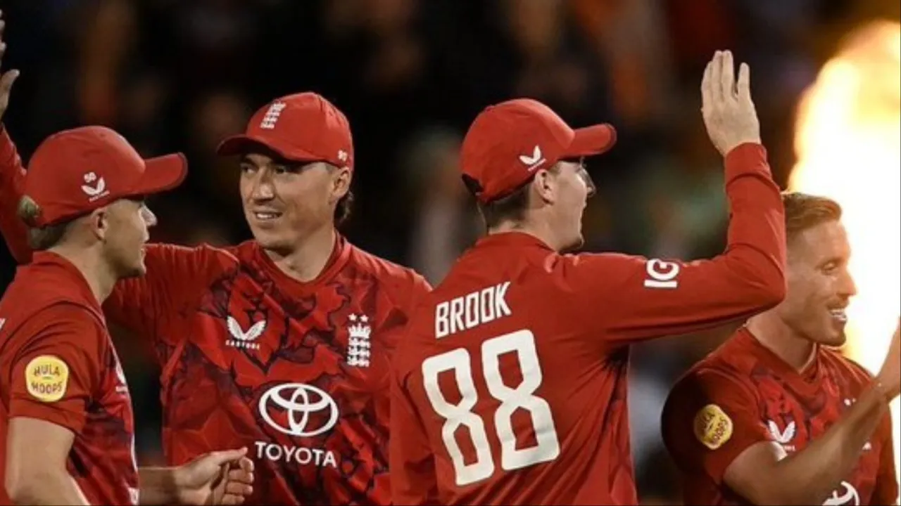 Star England player ruled out of Ireland series. 