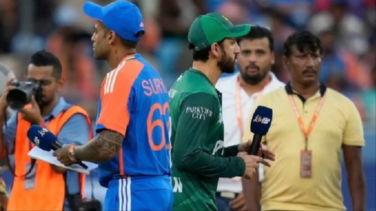 Suryakumar Yadav walks away to avoid handshake with Pakistan captain. 