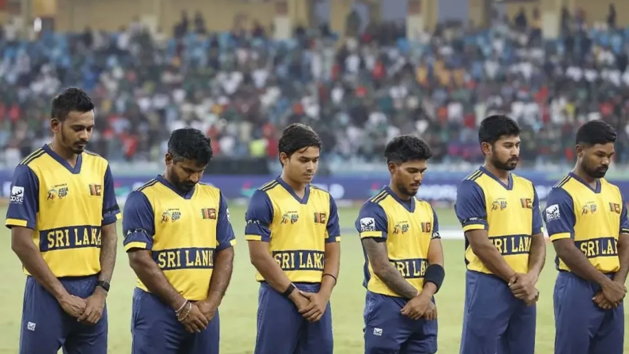 Why Sri Lankan team are wearing black armbands in today's SL vs BAN Super 4 match?