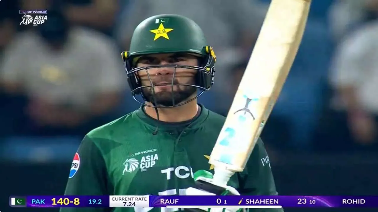 Shaheen-Afridi-vs-UAE.webp