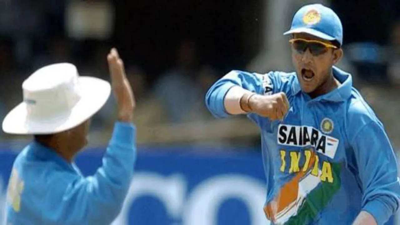 Sourav-Ganguly-India-vs-Pakistan.webp