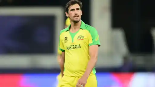 Mitchell Starc gives update on his future.
