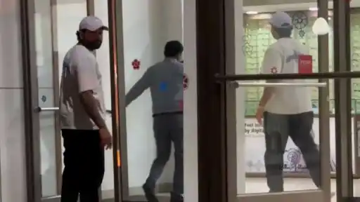 Rohit-Sharma-in-Hospital_1.webp