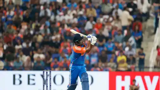 Sanju Samson enjoys huge UAE support